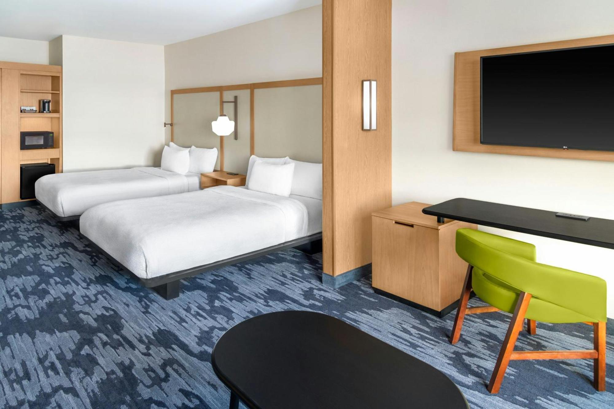 Fairfield By Marriott Inn & Suites Detroit Тейлър Екстериор снимка