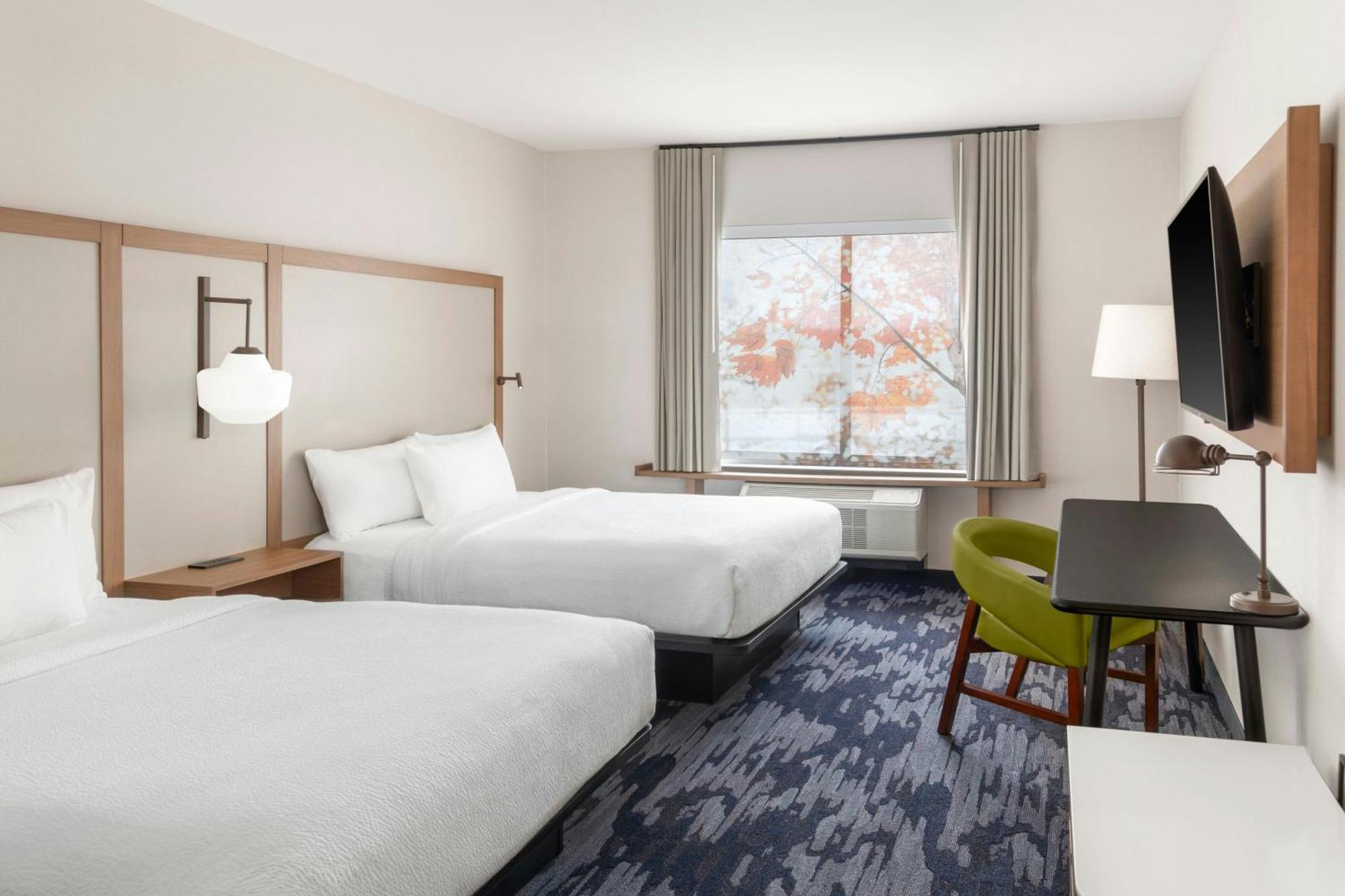 Fairfield By Marriott Inn & Suites Detroit Тейлър Екстериор снимка
